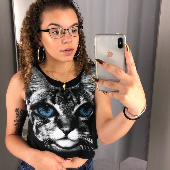 Meet your Posher, Briana - Picture 1 of 1